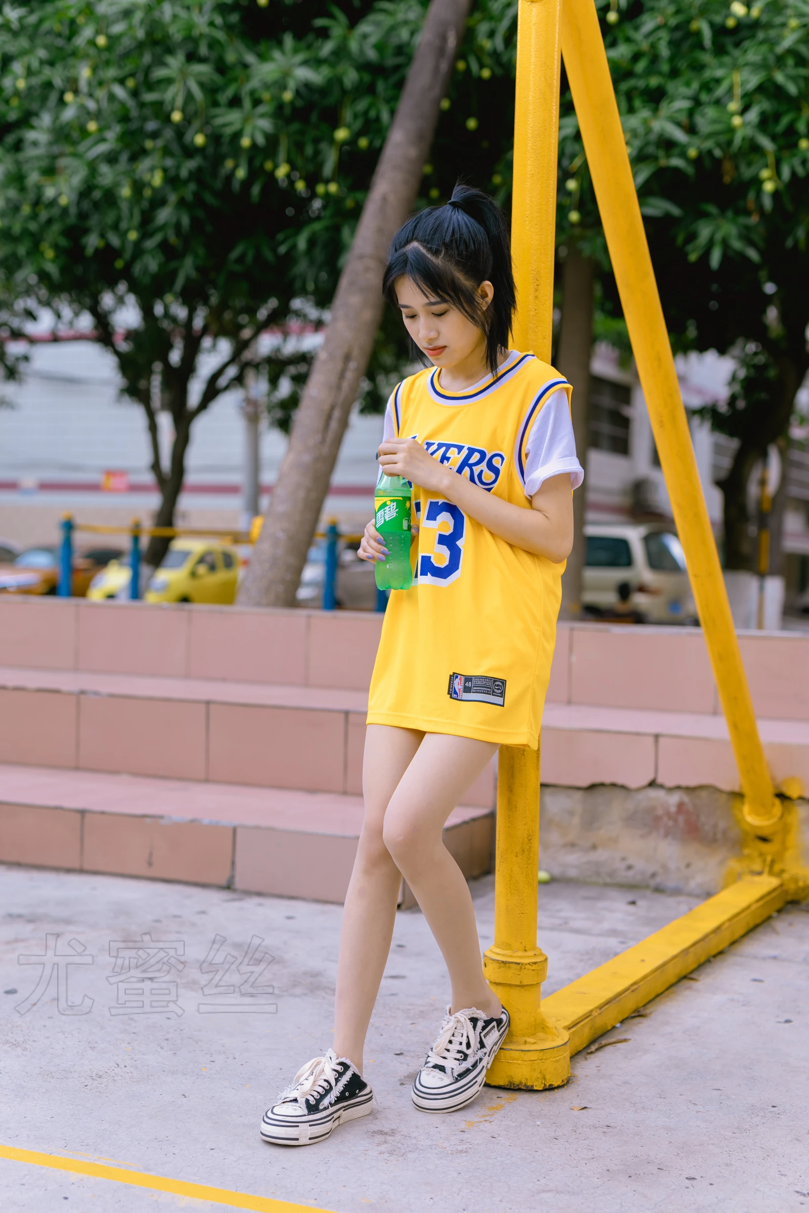 [尤蜜丝]穿搭写真-No.053-[39P-258MB]-1.webp